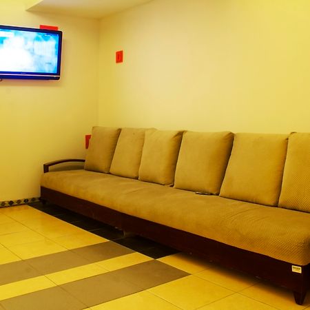 New Priok Indah Syariah Hotel Джакарта Екстер'єр фото